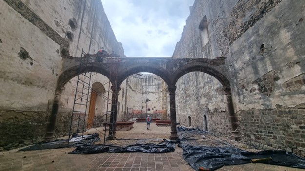 Obra AECO 12